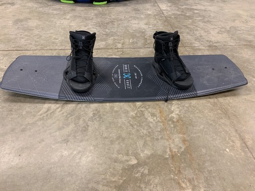 Ronix vault wakeboard with - wakeboard,